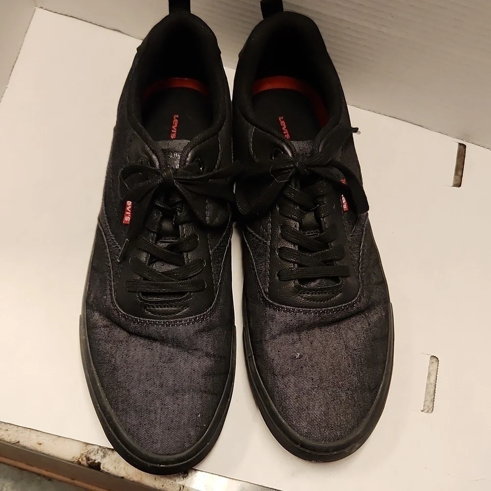 Levis Shoes Mens Size 13 Comfort Sneakers